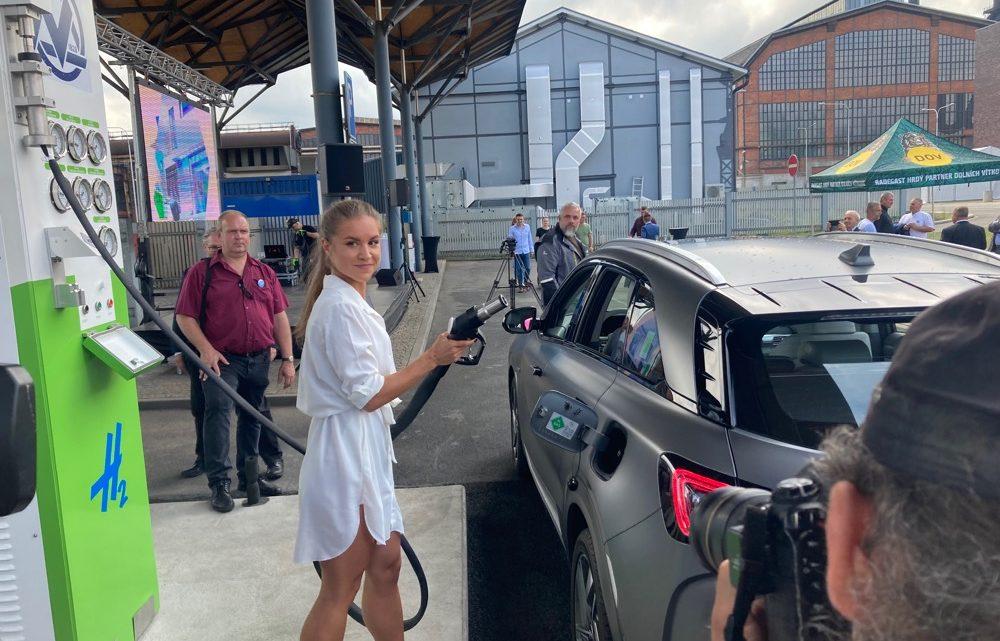 Eerste openbare tankstation in Tsjechië open